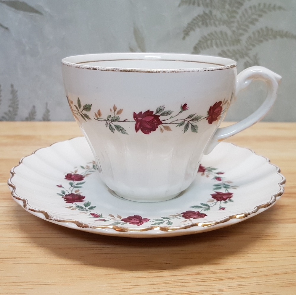 J&G Meakin England Rose Marie Tea Cup